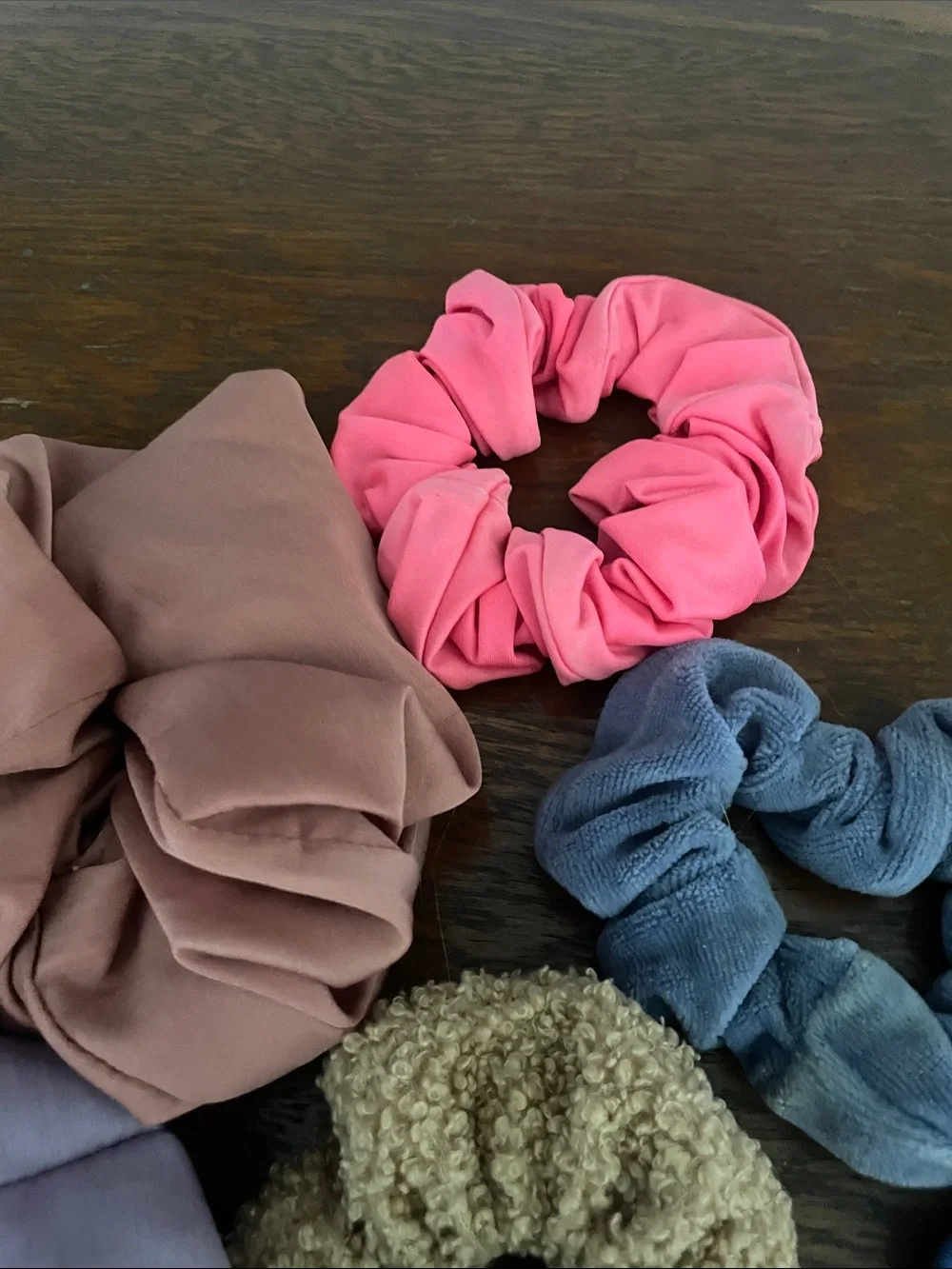 Scrunchie lot of 8 in various colors - Hair Tie